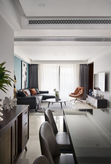 130平：可以听到鸟叫，闻到山的味道，藏居繁华